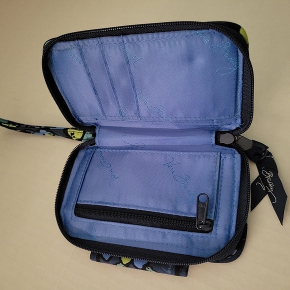 Vera Bradley Retired Indigo Pop Pattern Wristlet Zip Wallet Phone Pocket - Picture 3 of 7